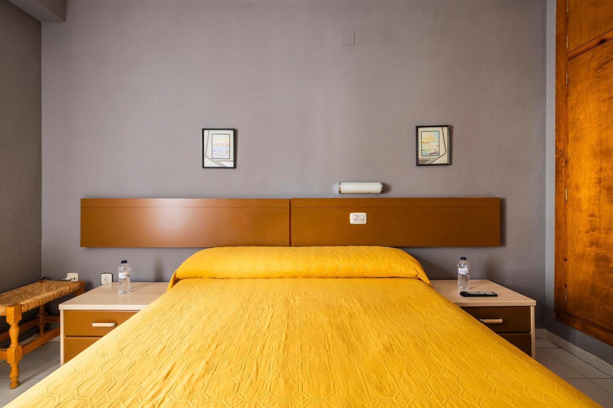 Hostal Los Valles Б'єльса Екстер'єр фото