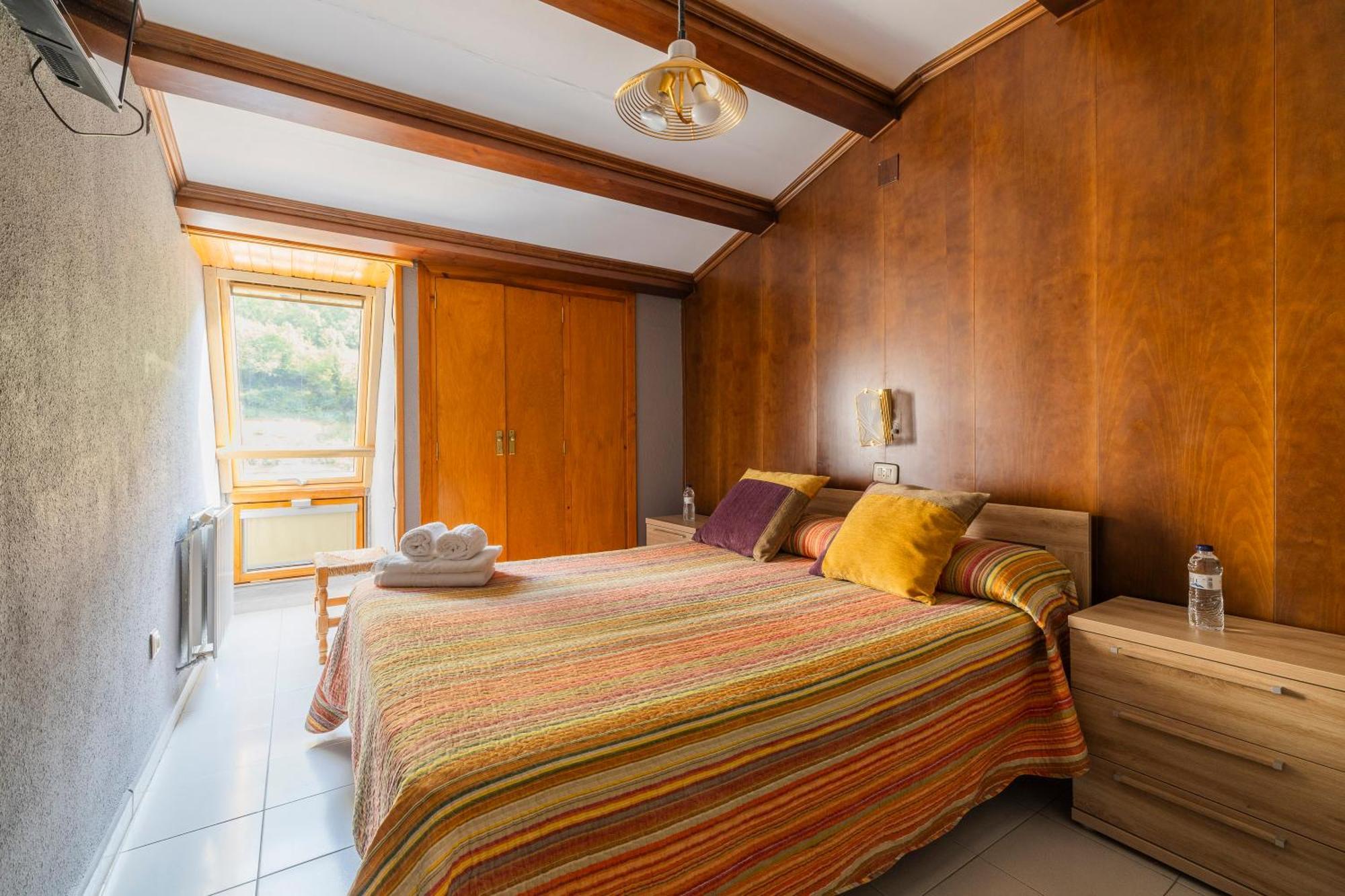 Hostal Los Valles Б'єльса Екстер'єр фото